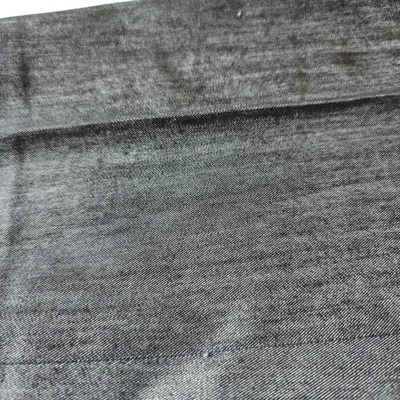 St. John Sport Women's Cropped Denim Side Zip Jean's Pants Black Denim size 12 - Picture 6 of 14